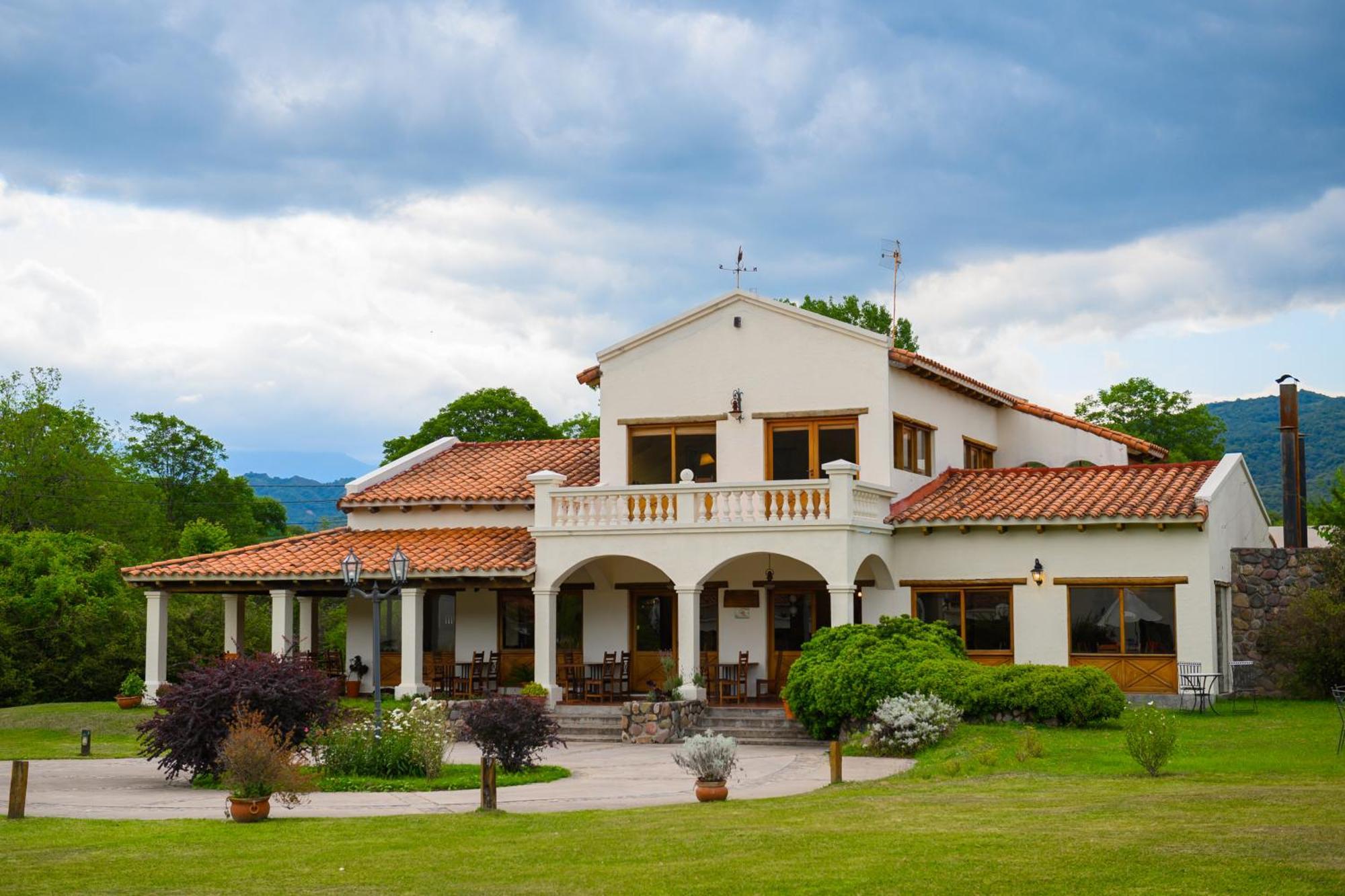 Hosteria La Caldera Dış mekan fotoğraf